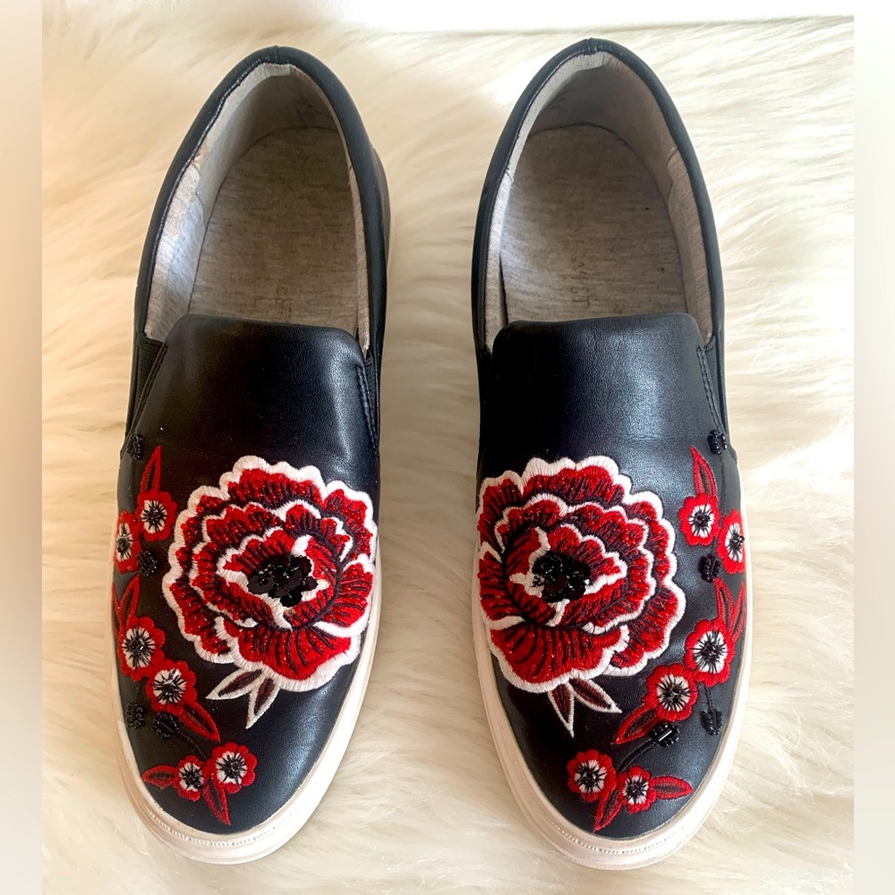Slip-On Women's Black Sneakers with Red Floral Embroidery - Picture 2 of 5